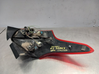 PILOTO TRASERO DERECHO FORD FOCUS BERLINA (CEW) X