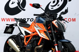 KTM 1290 SUPER DUKE R