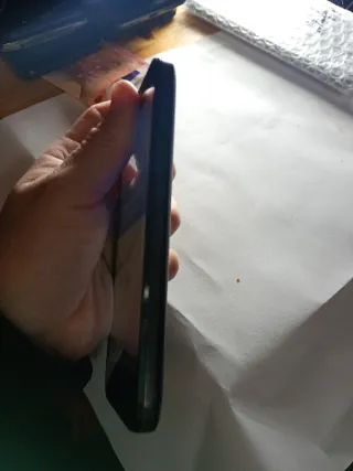 Celular Gmail Negro se pone loco para reparar