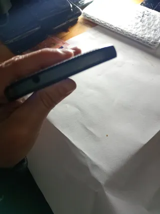 Celular Gmail Negro se pone loco para reparar