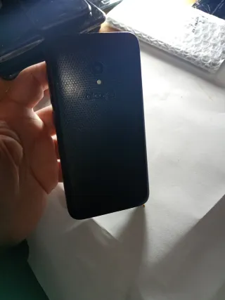 Celular Gmail Negro se pone loco para reparar