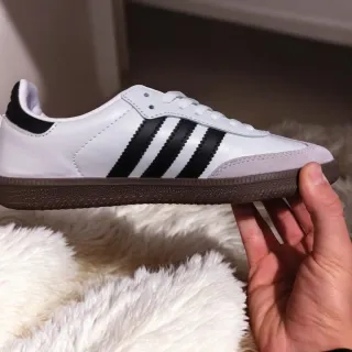 Adidas Samba Gris y Blanco