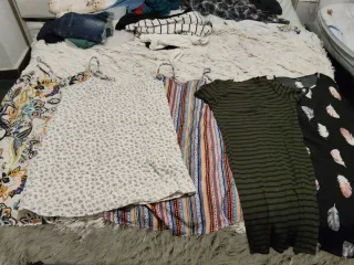 Lote de 13 prendas de Ropa Verano Premamá