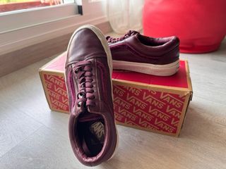 Vans Old Skool Burdeos Talla 39 Piel y Terciopelo