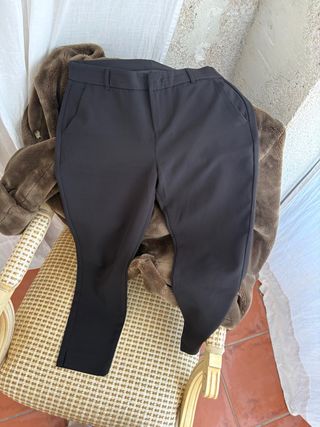 Pantalones negros de vestir