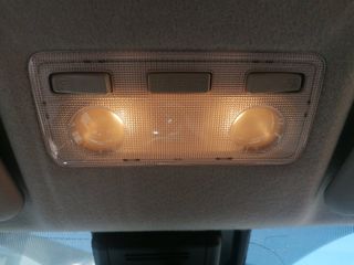 LUZ INTERIOR TOYOTA YARIS (NCP1/NLP1/SCP1) (2)