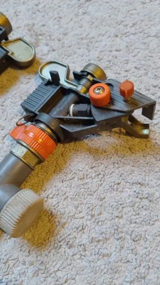 2 irrigatori da giardino