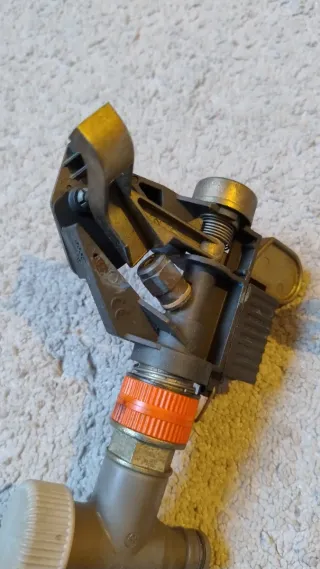 2 irrigatori da giardino