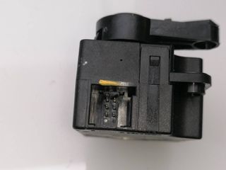 MOTOR APERTURA TRAMPILLAS CLIMATIZADOR NISSAN NV 200 (M20)