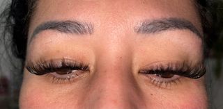 Servicio de pestañas a punto