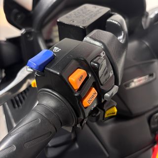 SUZUKI BURGMAN 650 Executive