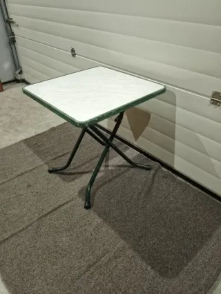 Mesita auxiliar plegable 67x67x70cm