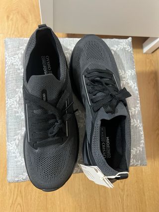 Zapatillas Oysho Negras Multideporte