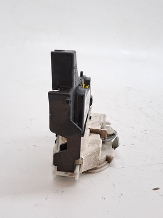 CERRADURA PUERTA DELANTERA DERECHA CITROEN C-CROSSER