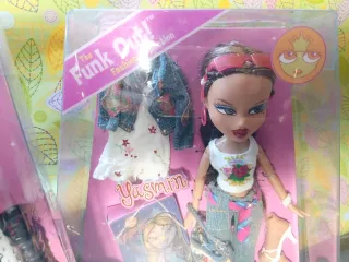 Bratz Yasmin Funk Out! Fashion Collection 2004