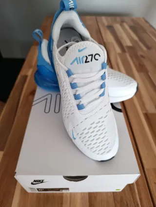 Nike Air Max 270 Blancas y Azules