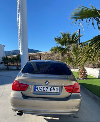 BMW 320d Automático 177cv .Xenón .Navegador