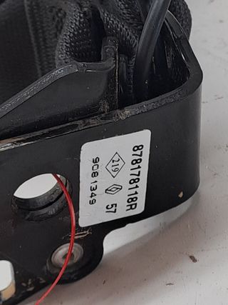 ENGANCHE CINTURON RENAULT ZOE