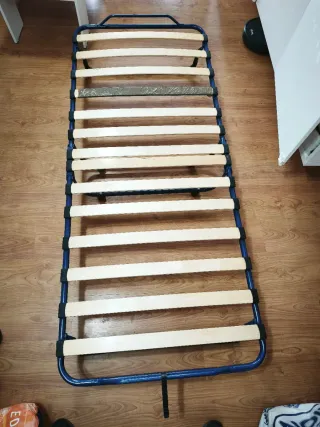 Cama Plegable con Ruedas