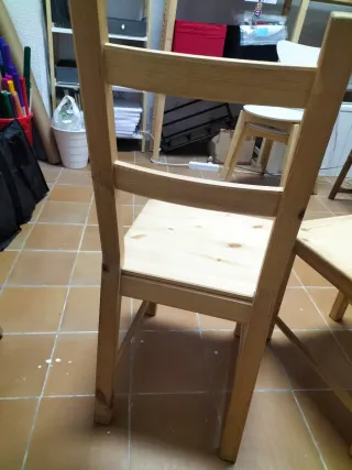 2 Sillas Madera IKEA