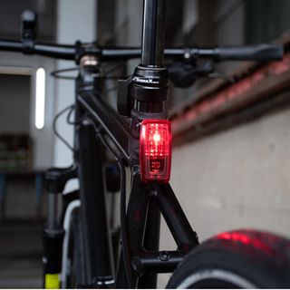 XLC CL-S20 Set DE Luces Capella P/Todas Las BICIS