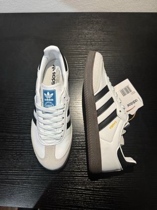 Adidas Samba Blancas y Negras