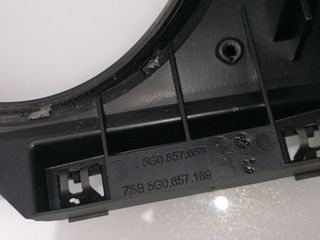 MOLDURA VOLKSWAGEN GOLF VII LIM. (2)