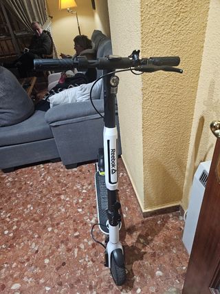 Patinete Eléctrico Reebok Blanco