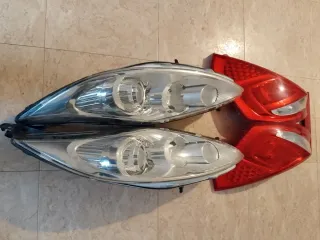 Faros y Pilotos Ford Fiesta 2009