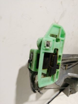 MOTOR ELEVALUNAS DELANTERO IZQUIERDO RENAULT SCENIC II (2)