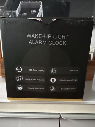 Despertador con Luz y Sonido