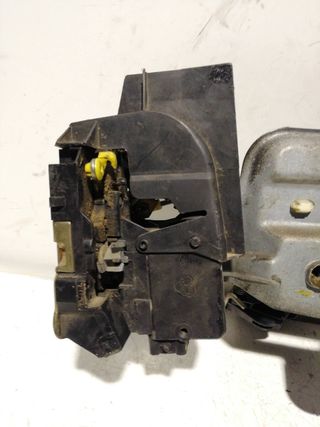 CERRADURA PUERTA DELANTERA DERECHA RENAULT LAGUNA (B56)