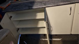 Mueble de cocina con encimera