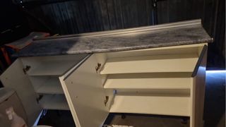 Mueble de cocina con encimera