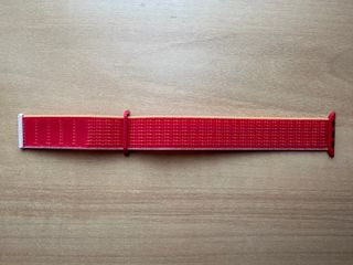 Apple Watch 41mm. Product Red Sport Loop