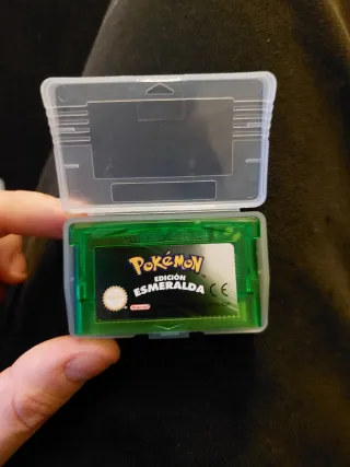 Pokemon Esmeralda Edición GBA