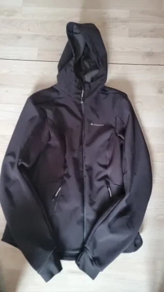 Chaqueta Decathlon Talla S, térmica