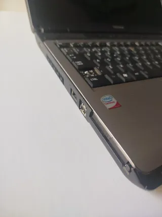 Portátil Toshiba Satellite L350