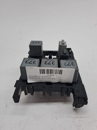CAJA RELES / FUSIBLES SEAT ALTEA (5P1) (2)