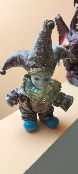 Piccolo Giullare in Porcellana