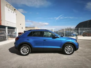 Volkswagen T-Roc 2023
