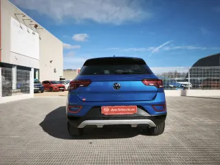 Volkswagen T-Roc 2023
