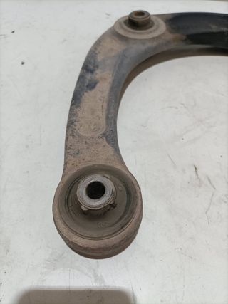 BRAZO SUSPENSION INFERIOR DELANTERO DERECHO PEUGEOT 308 (6)