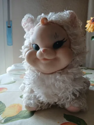 Muñeco peluche blanco