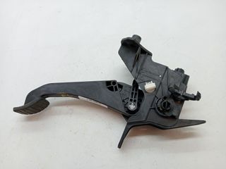 PEDAL EMBRAGUE DACIA LOGAN MCV II