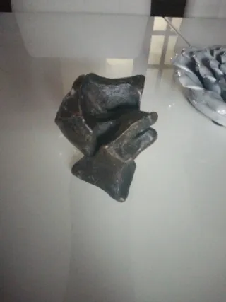 Escultura Bronce Modernista Pilar de la Vega