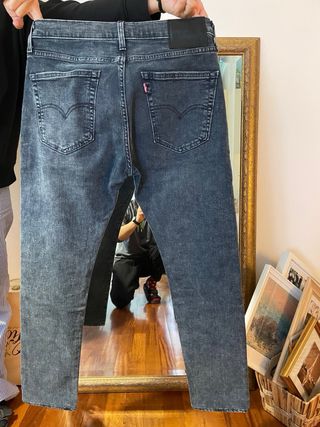 Jeans Levi's  519 blu/nero taglia M/33/48
