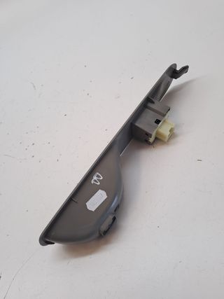 MANDO ELEVALUNAS DELANTERO DERECHO RENAULT ZOE