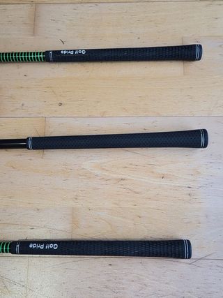 Set 3 palos golf junior prodi g: Drive y 2 Maderas