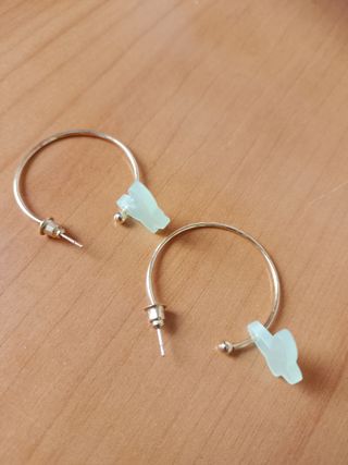 Pendientes Aro de Plata y Mariposa de Resina